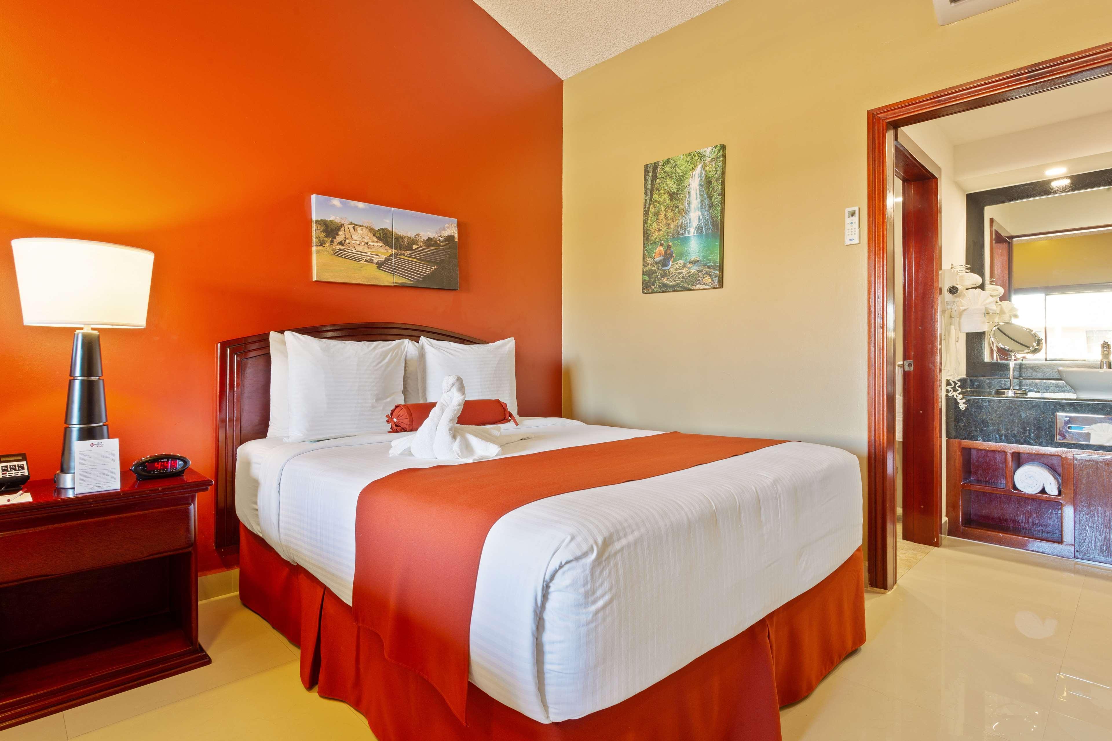 Best Western Plus Belize Biltmore Plaza Ciudad de Belice Exterior foto