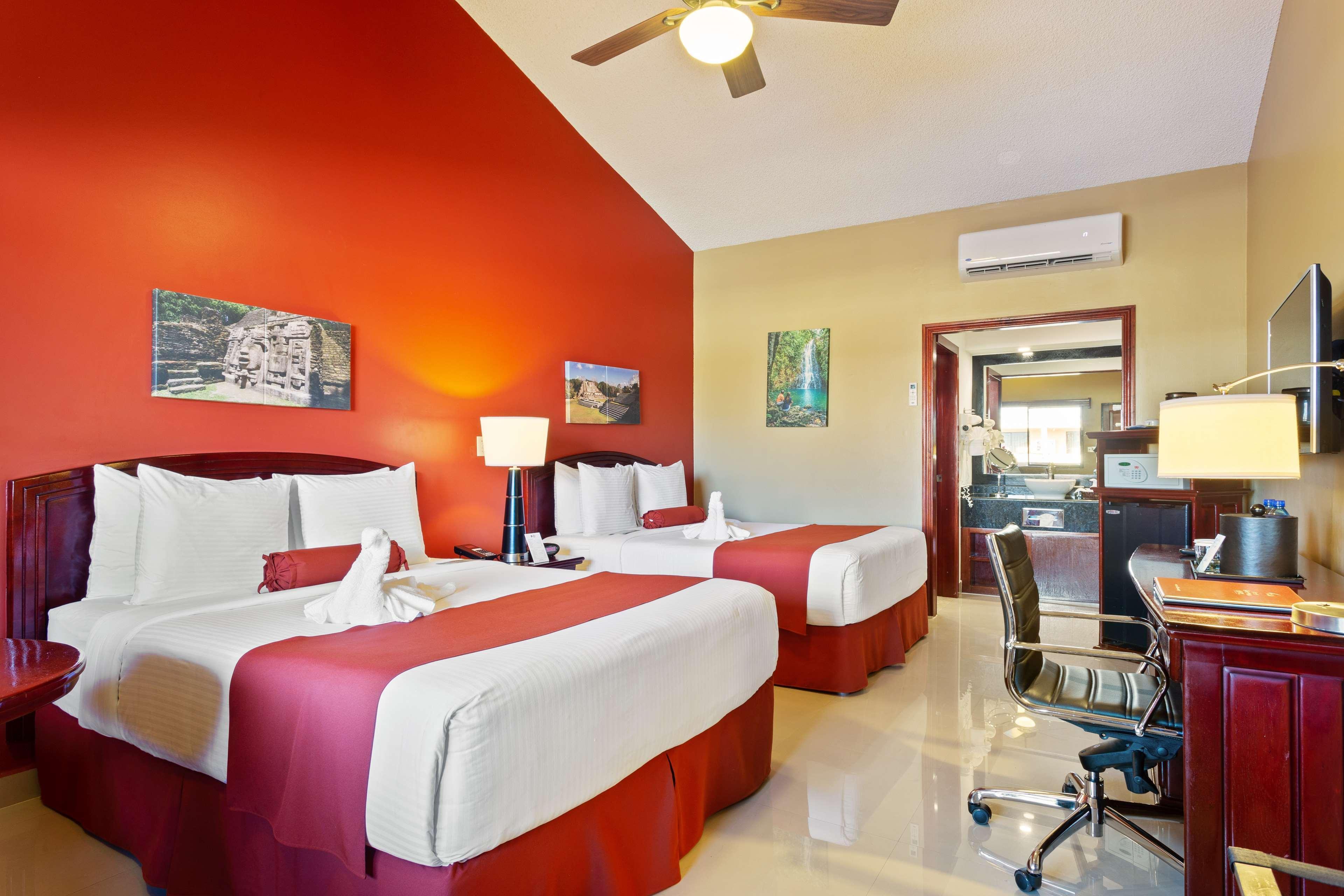 Best Western Plus Belize Biltmore Plaza Ciudad de Belice Exterior foto