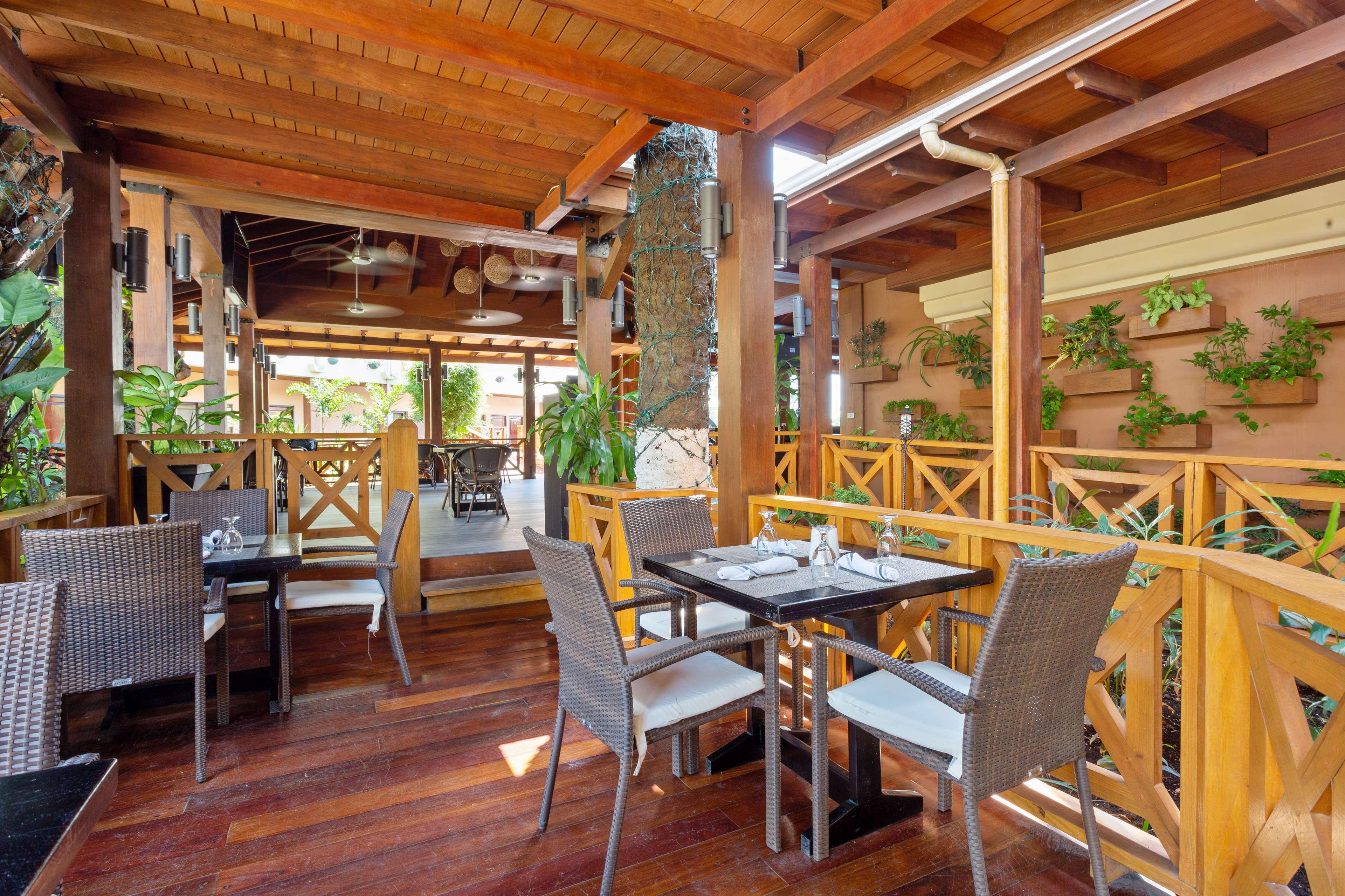 Best Western Plus Belize Biltmore Plaza Ciudad de Belice Exterior foto
