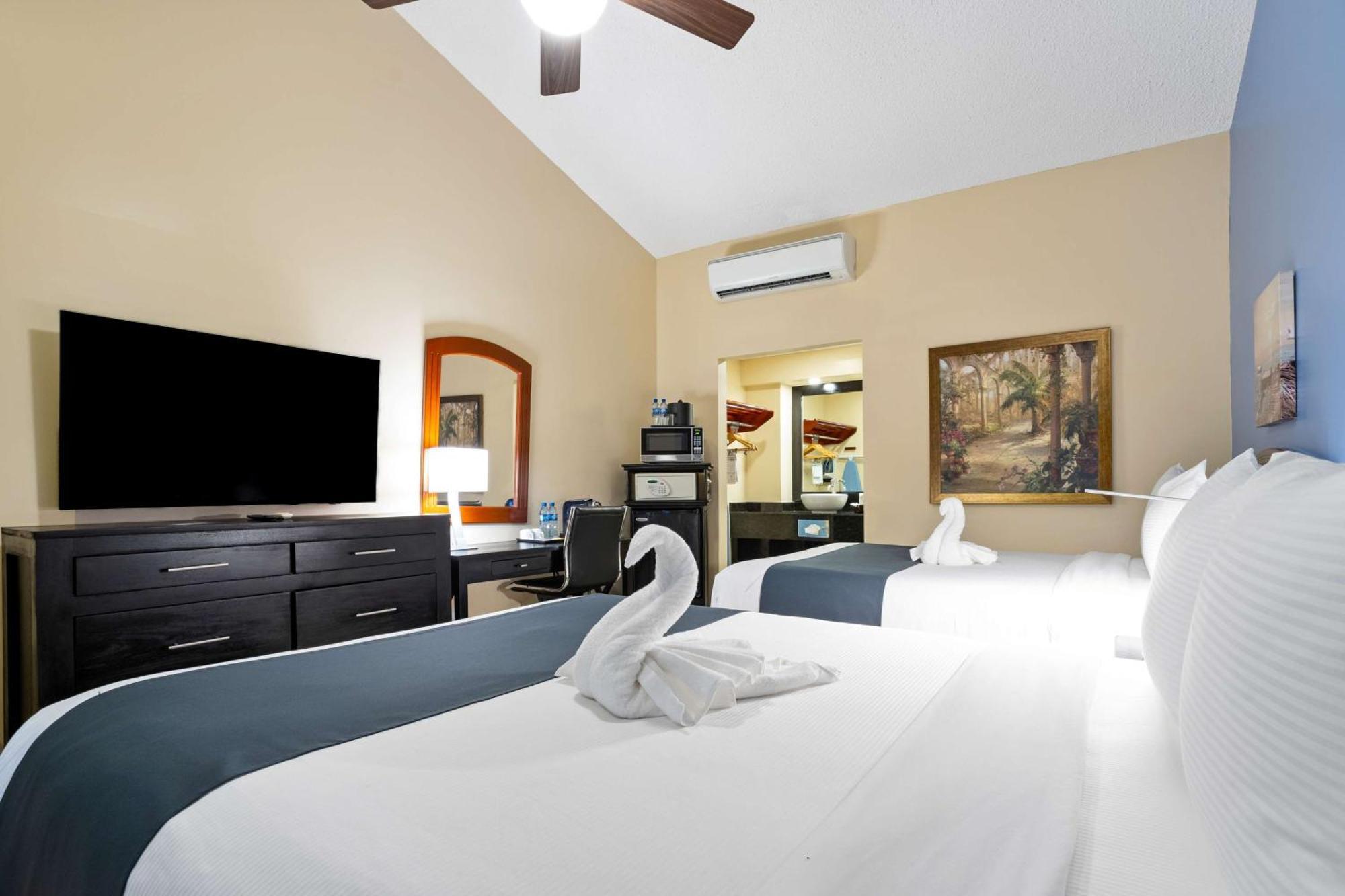 Best Western Plus Belize Biltmore Plaza Ciudad de Belice Exterior foto